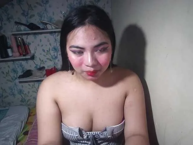 Live sex webcam photo for bigassSakura #276551302