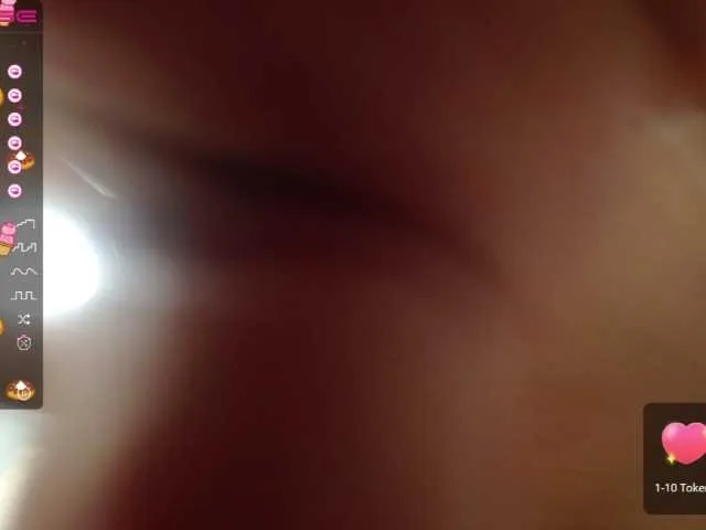 Live sex webcam photo for bigboobs-hot #274394056