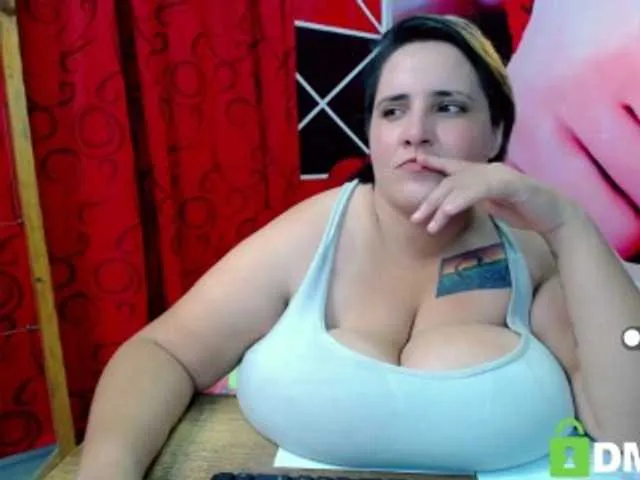 Live sex webcam photo for bigboobs-sex #273383782