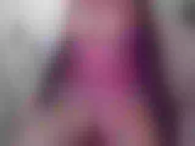 Live sex webcam photo for bigboobsh #290555526