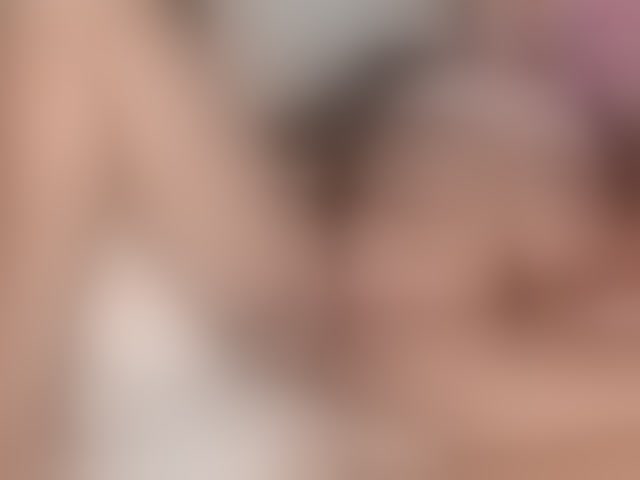 Live sex webcam photo for bigboobsh #292440517