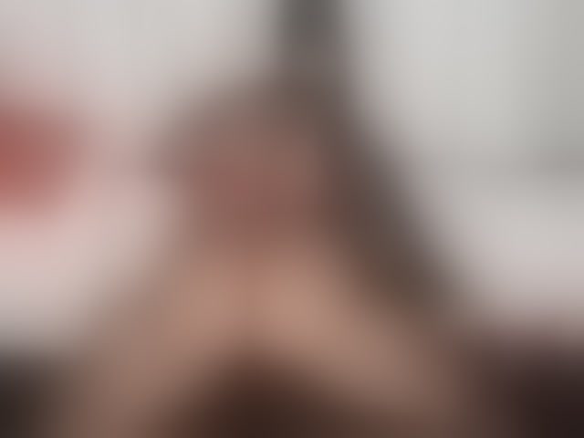 Live sex webcam photo for bigboobsh #292558808