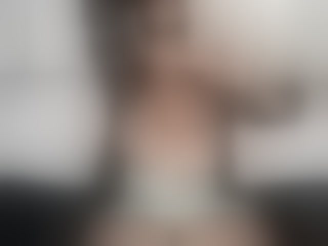 Live sex webcam photo for bigboobsh #292598819
