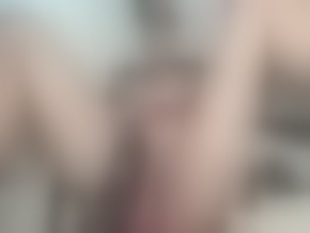 Live sex webcam photo for bigboobsh #293943157
