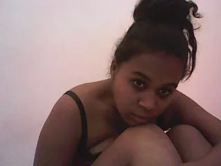 Live sex webcam photo for bigclit3 #168588176