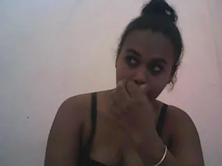 Live sex webcam photo for bigclit3 #169814382