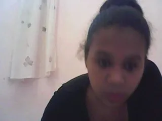 Live sex webcam photo for bigclit3 #172380913