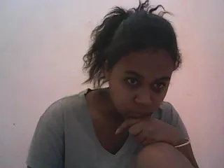 Live sex webcam photo for bigclit3 #174562755