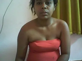 Live sex webcam photo for bigclit3 #175428725