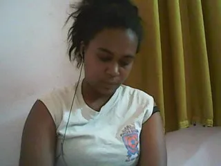 Live sex webcam photo for bigclit3 #175676991