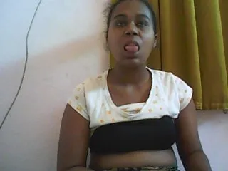 Live sex webcam photo for bigclit3 #178188942