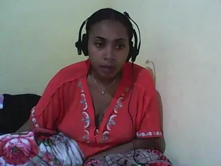 Live sex webcam photo for bigclit3 #223686581