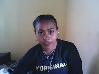 Live sex webcam photo for bigclit3 #227216530