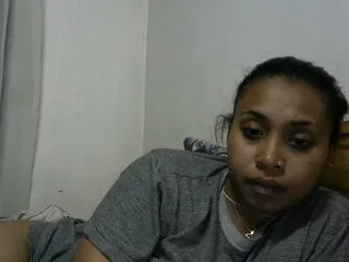 Live sex webcam photo for bigclit3 #229124364