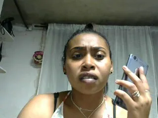 Live sex webcam photo for bigclit3 #229862860