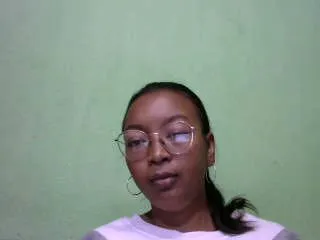 Live sex webcam photo for bigclit3 #233018288