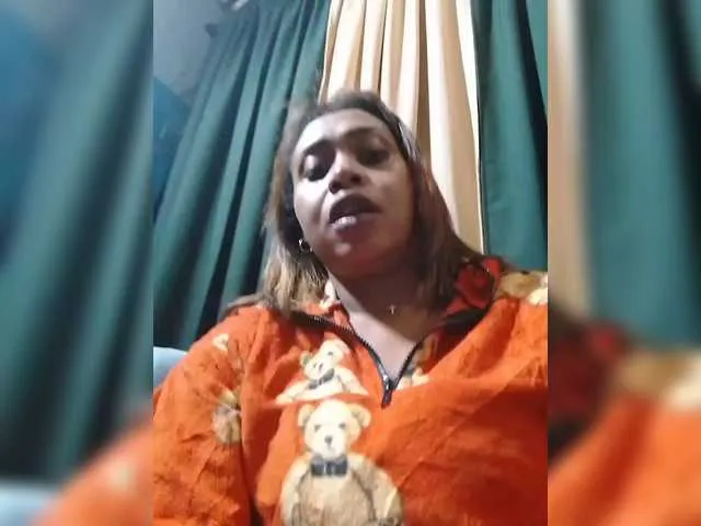 Live sex webcam photo for bigclit3 #291178384