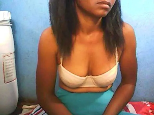 Live sex webcam photo for bigclitos2 #272604967