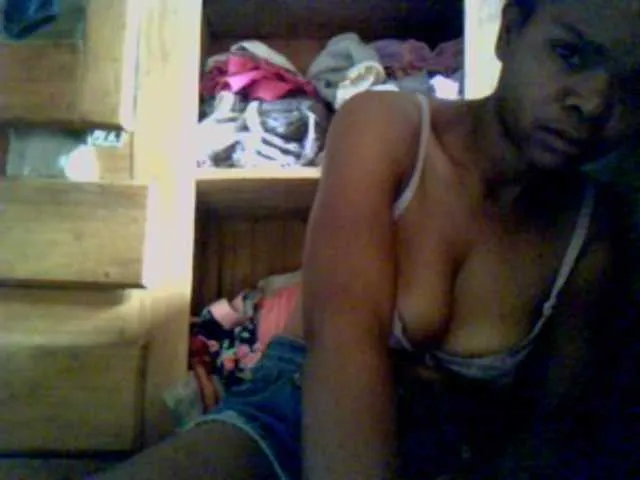 Live sex webcam photo for bigclitos2 #272764313