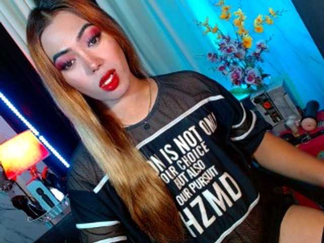 Live sex webcam photo for bigfattycocksonya #277804776