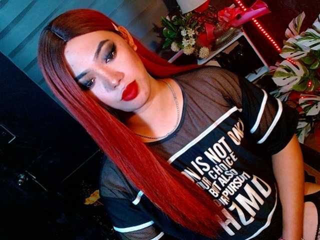 Live sex webcam photo for bigfattycocksonya #287003129