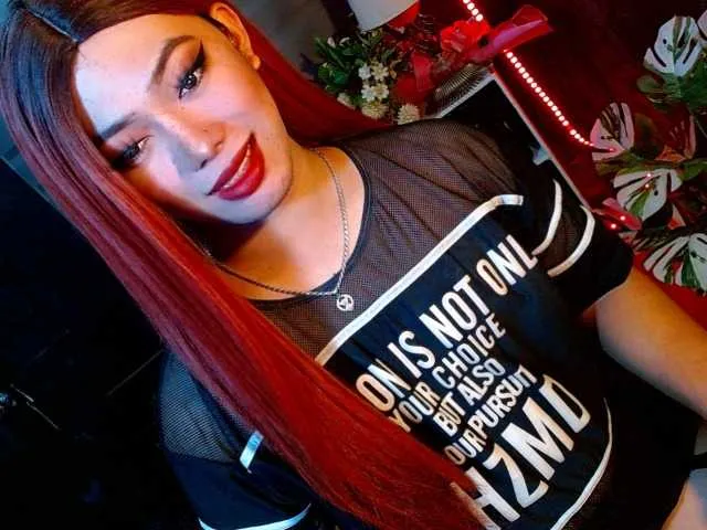 Live sex webcam photo for bigfattycocksonya #289299453