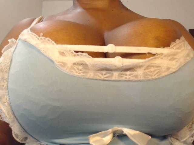 Live sex webcam photo for biggracie #277434213