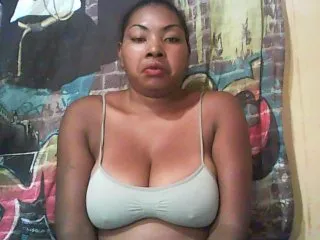 Live sex webcam photo for biglove10 #156755624