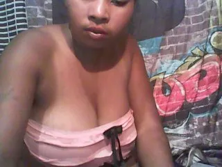 Live sex webcam photo for biglove10 #156955562