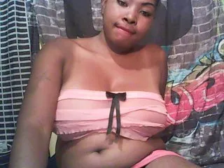 Live sex webcam photo for biglove10 #156960868