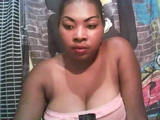 Live sex webcam photo for biglove10 #156968932