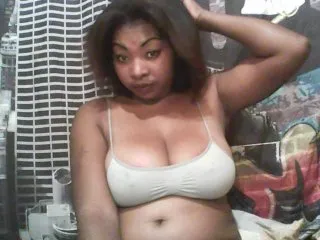 Live sex webcam photo for biglove10 #158015092