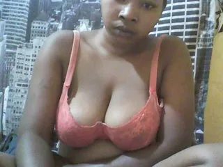 Live sex webcam photo for biglove10 #190967485