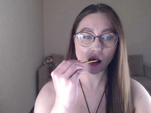 Live sex webcam photo for bigstarxxx #291883022