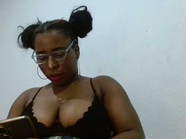 Live sex webcam photo for bigtits-ebony #276840484