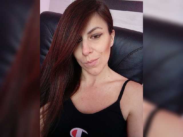 Live sex webcam photo for bjanka66 #271774447