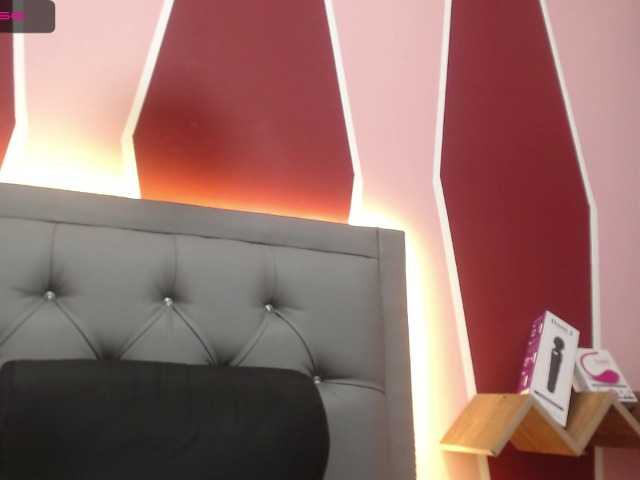 Live sex webcam photo for blaackmoon #272017645