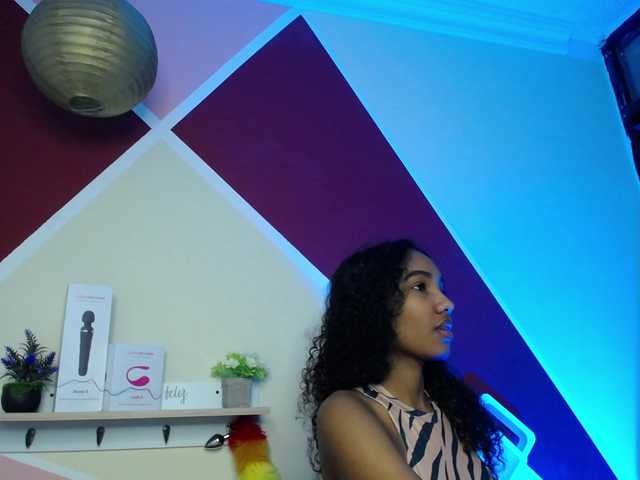 Live sex webcam photo for blaackmoon #274396663