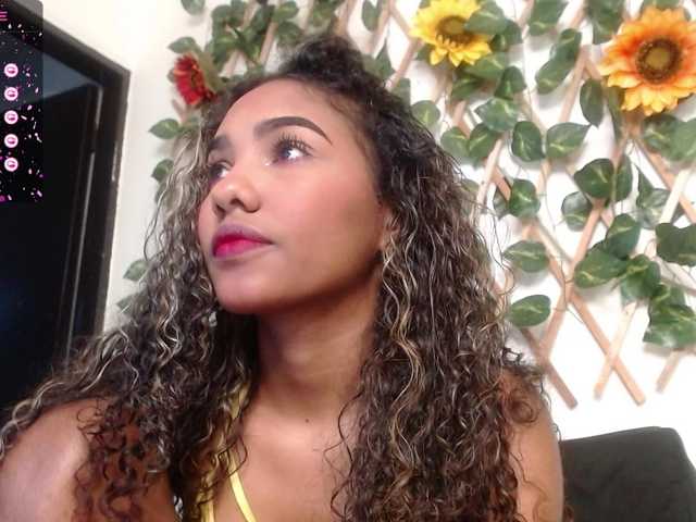 Live sex webcam photo for blaackmoon #276198136