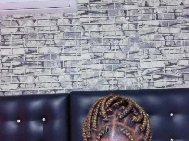 Live sex webcam photo for black-pussydoll #291440586