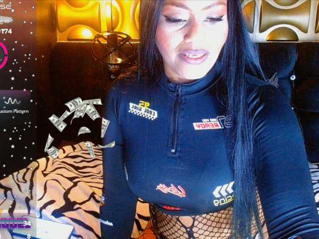 Live sex webcam photo for blackambar #291041830