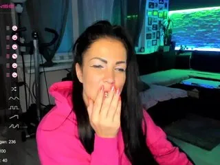 Live sex webcam photo for blackangel333 #184030301