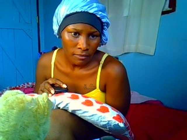 Live sex webcam photo for blackmagic255a #275705974