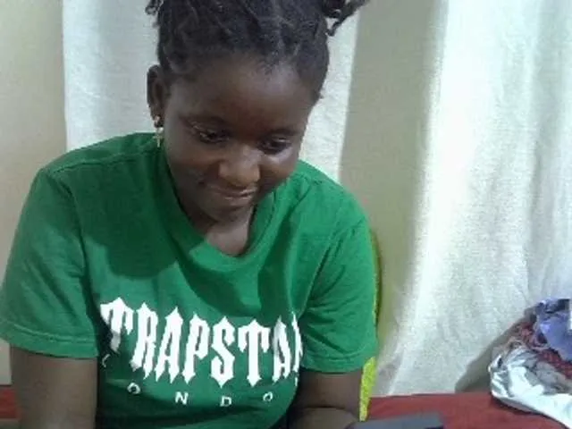 Live sex webcam photo for blackmelanin #291303157