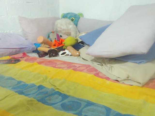 Live sex webcam photo for blackpearl51 #272947642