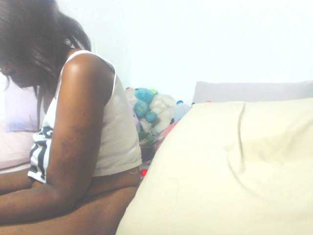 Live sex webcam photo for blackpearl51 #273014941