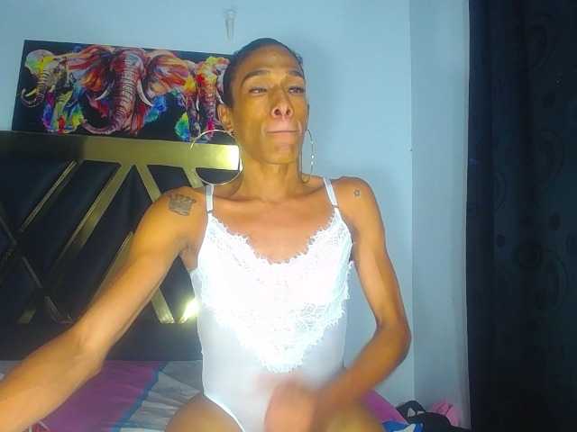 Live sex webcam photo for blackstrongg #275673637