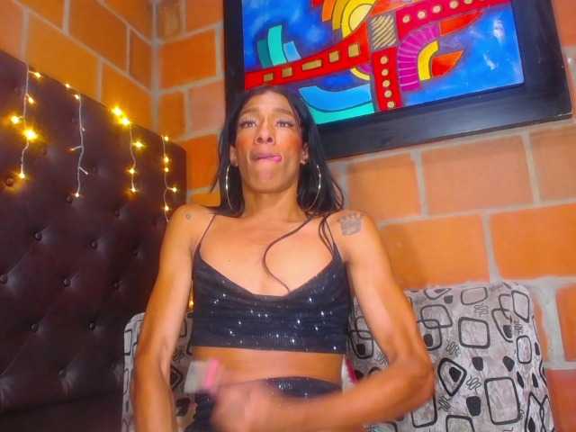 Live sex webcam photo for blackstrongg #276209195