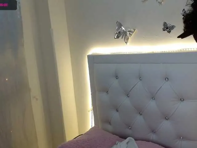 Live sex webcam photo for blackxavier #273490312