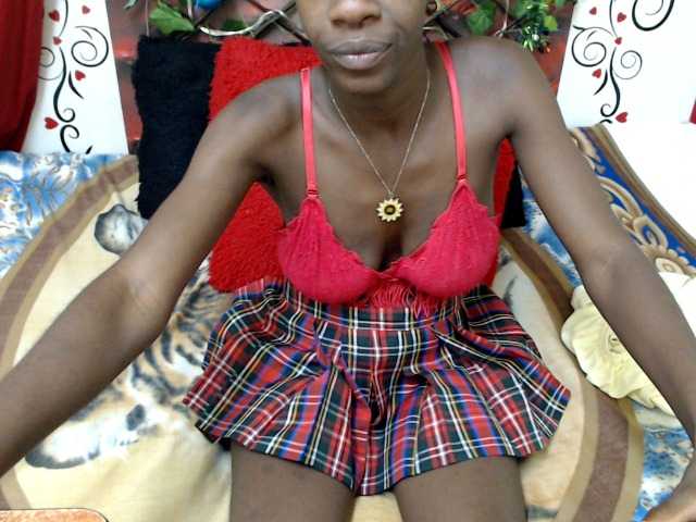 Live sex webcam photo for blackxxhorny #271814625